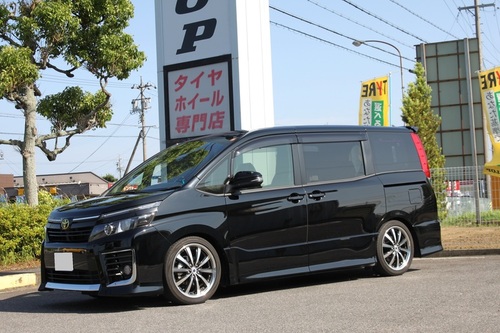80系VOXY は リアの車高が気になります・・・ | 鈴鹿店 | 店舗